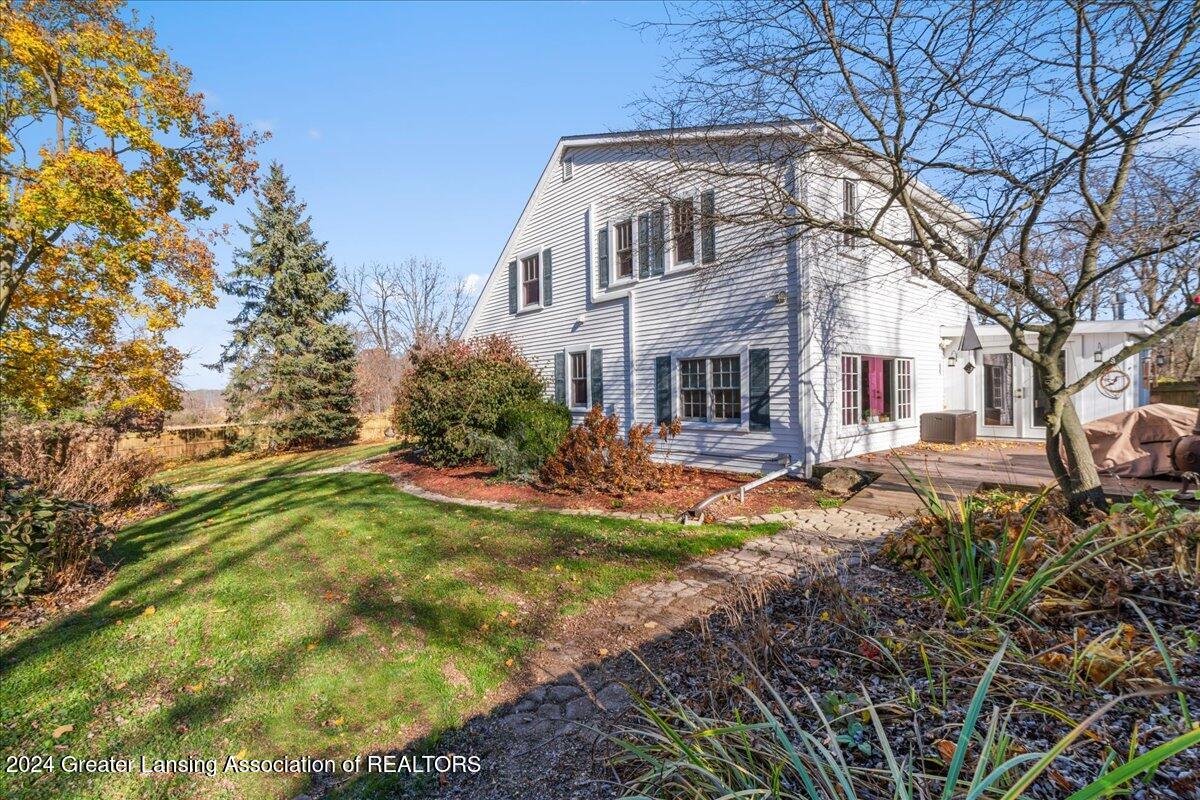 6307 County Farm Road Jackson, MI 49201 - Photo 52 of 64 Side
