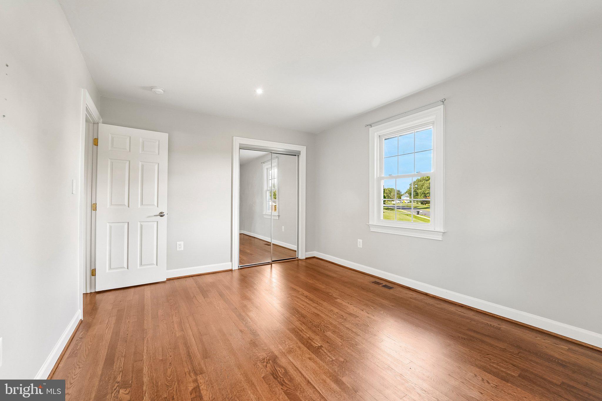 19112 Olney Mill Road Olney, MD 20832 - Photo 23 of 48