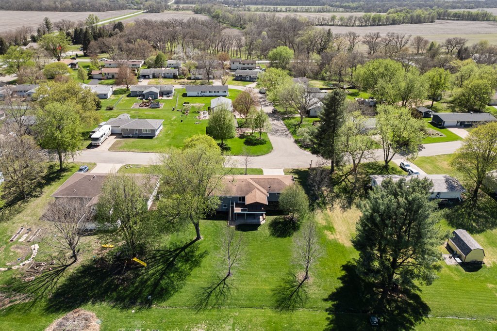 207 Amber Lane Geneseo, IL 61254 - Photo 51 of 57