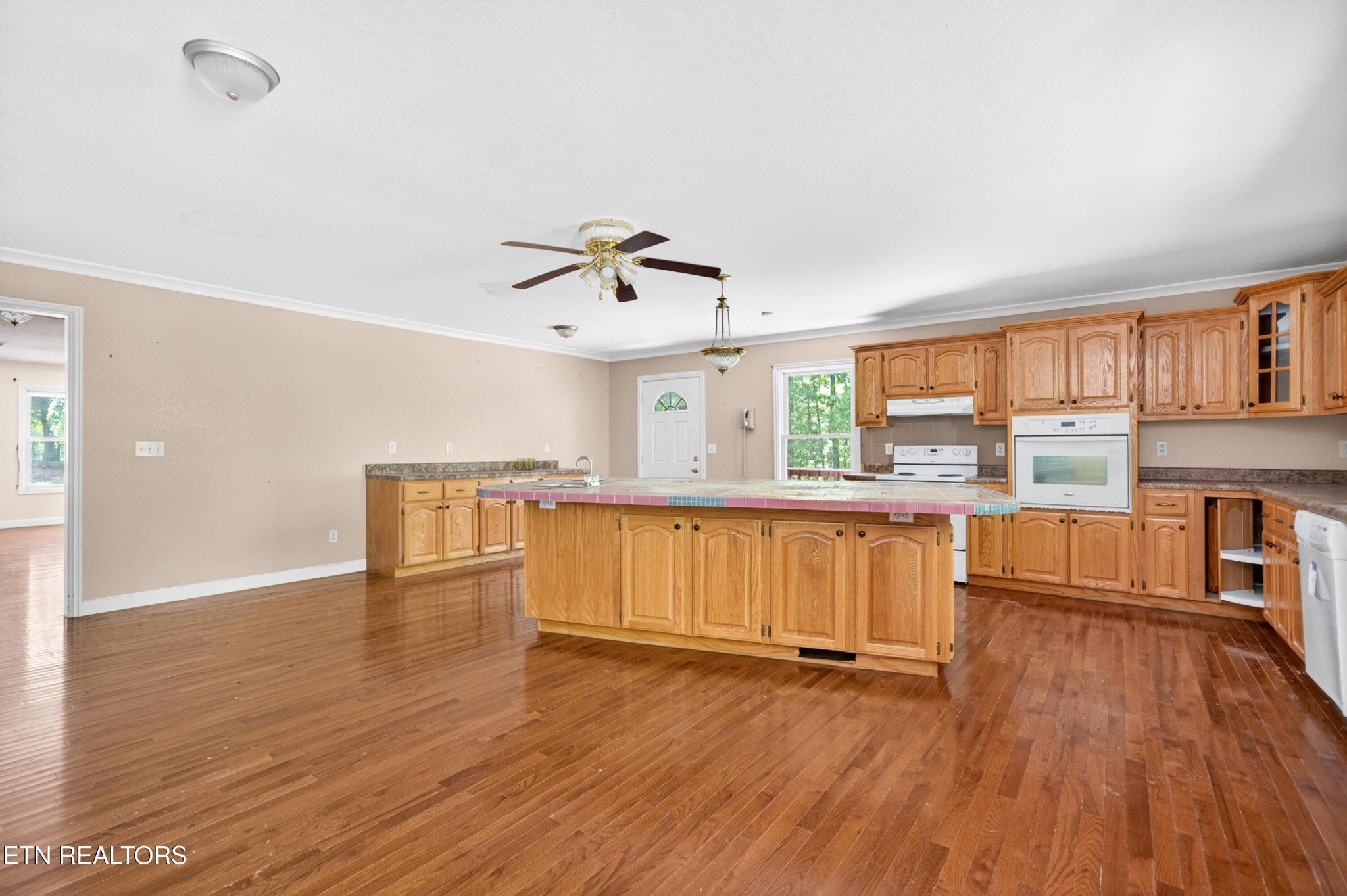 1161 Charlie Doss Road Jamestown, TN 38556 - Photo 15 of 43