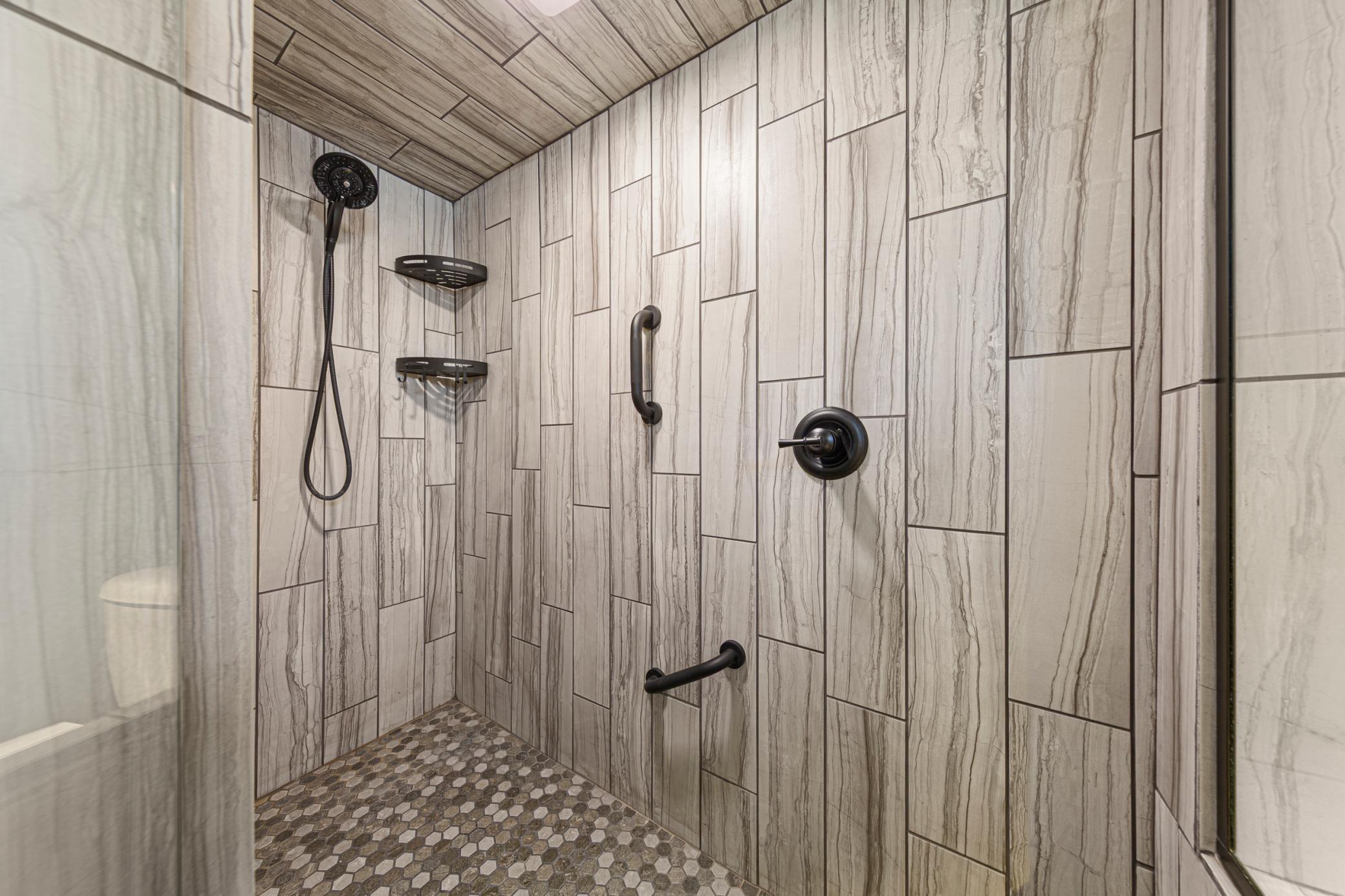 112 5th Street Southeast Montgomery, MN 56069 - Photo 32 of 41