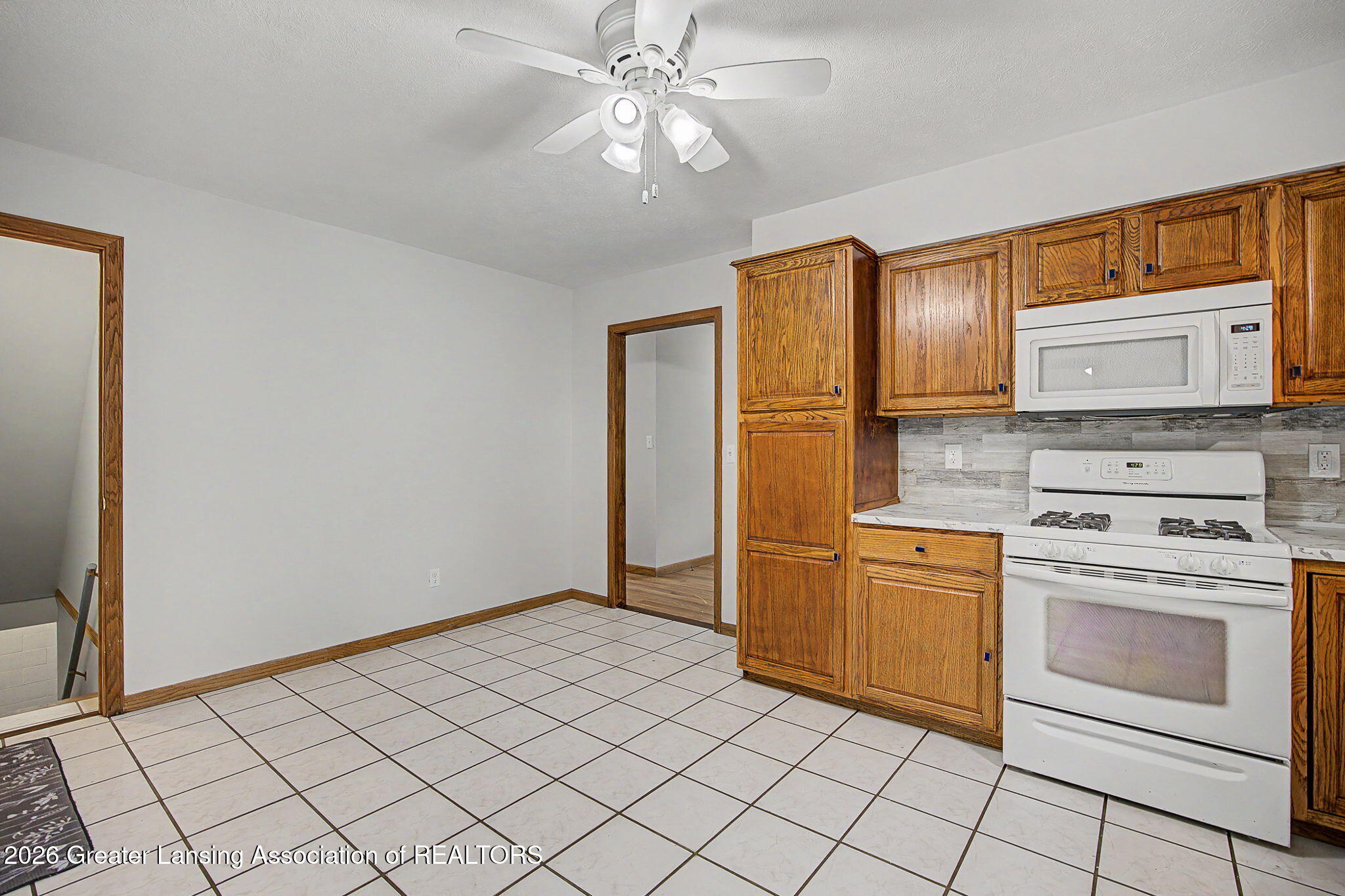 5427 Shepper Road Stockbridge, MI 49285 - Photo 15 of 30 Kitchen