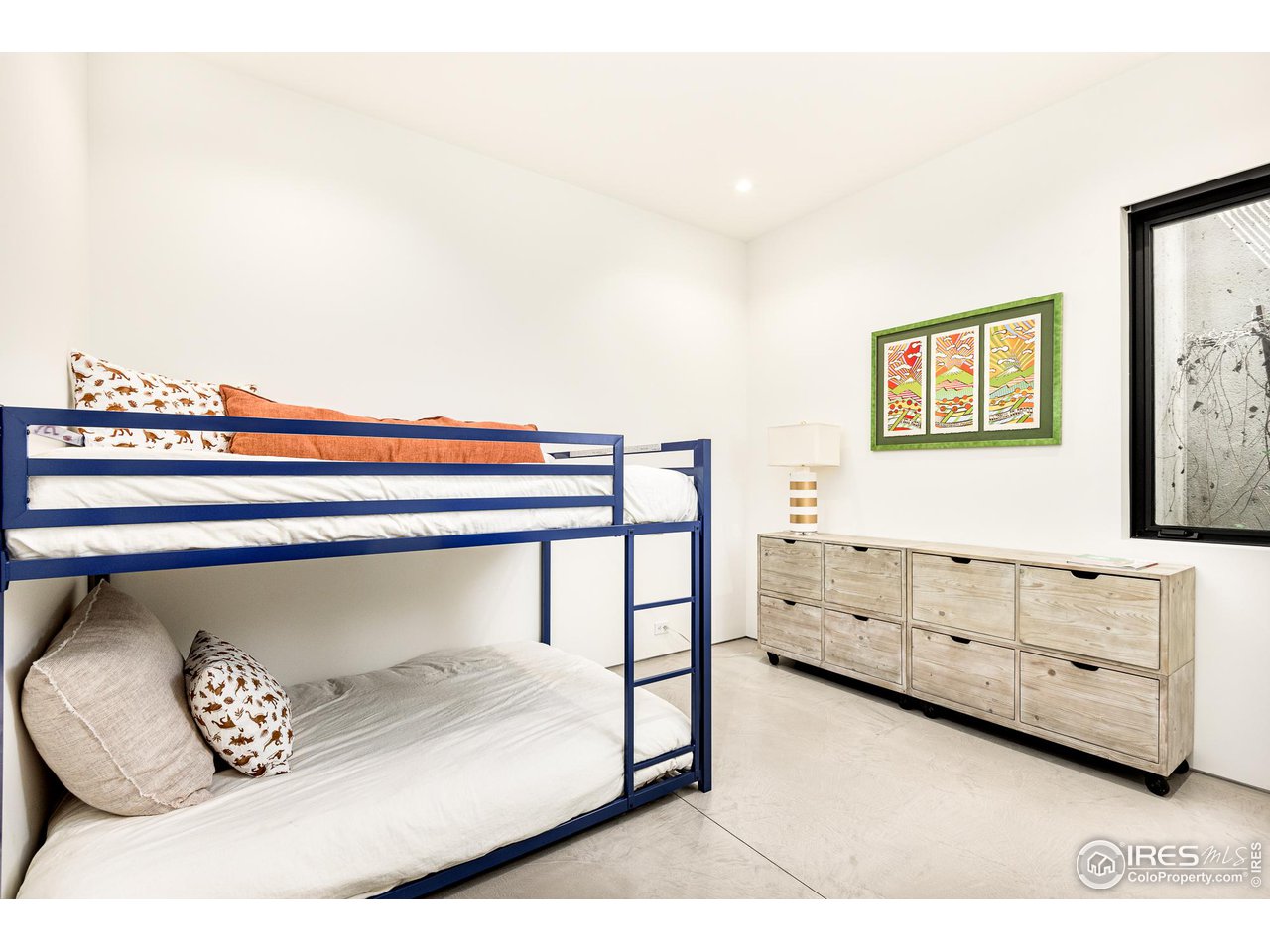 3355 Vista Drive Boulder, CO 80304 - Photo 36 of 40 a utility room with closet and window