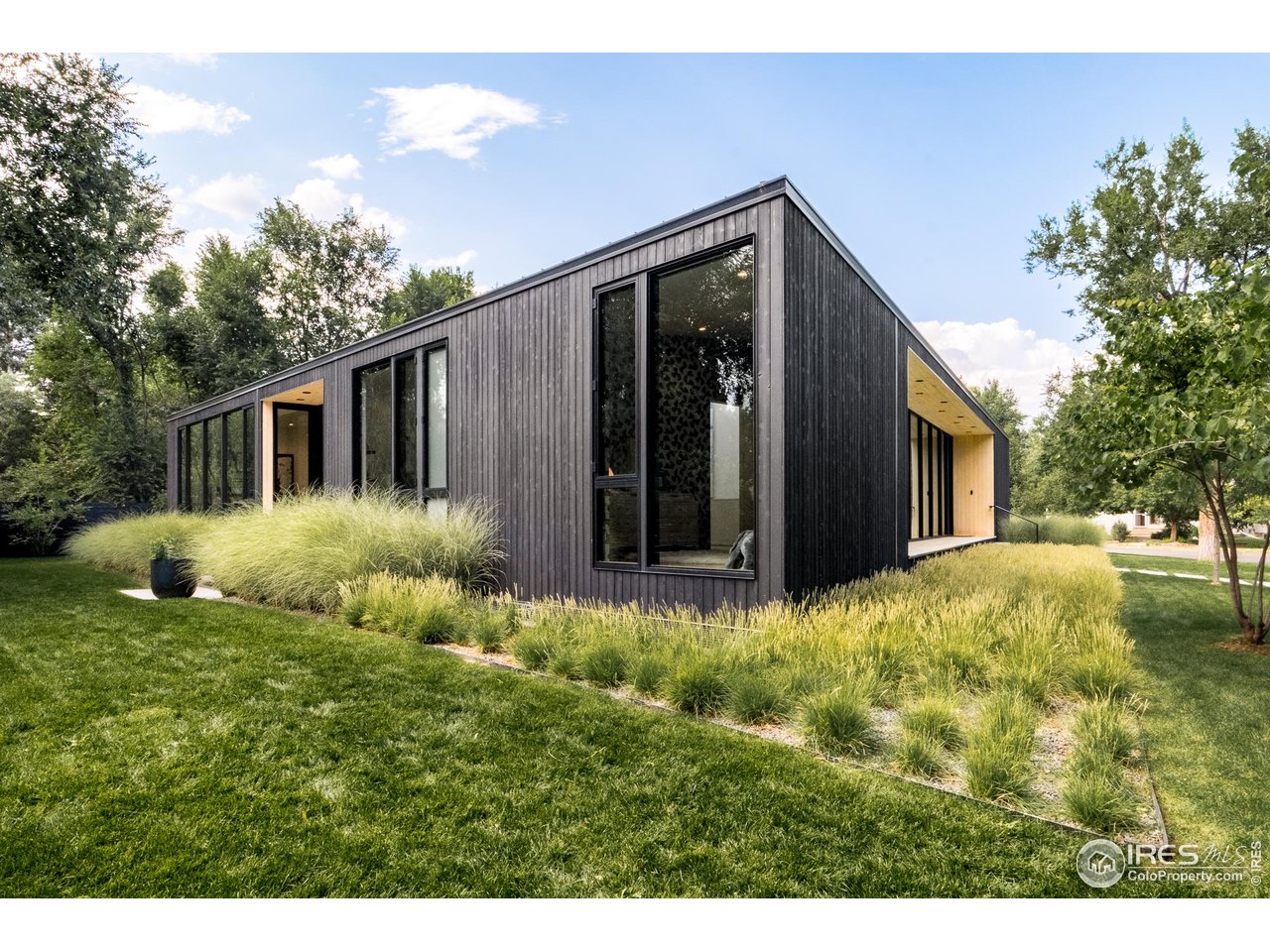 3355 Vista Drive Boulder, CO 80304 - Photo 39 of 40 a view of a house with backyard and garden