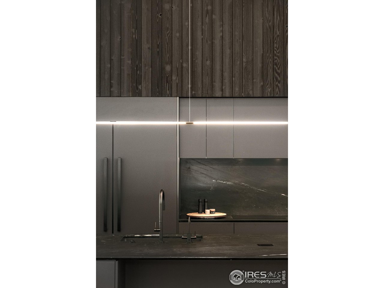 3355 Vista Drive Boulder, CO 80304 - Photo 5 of 40 a bathroom with a sink and a mirror