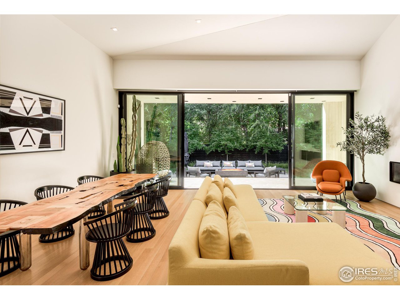 3355 Vista Drive Boulder, CO 80304 - Photo 9 of 40 a living room with a large window