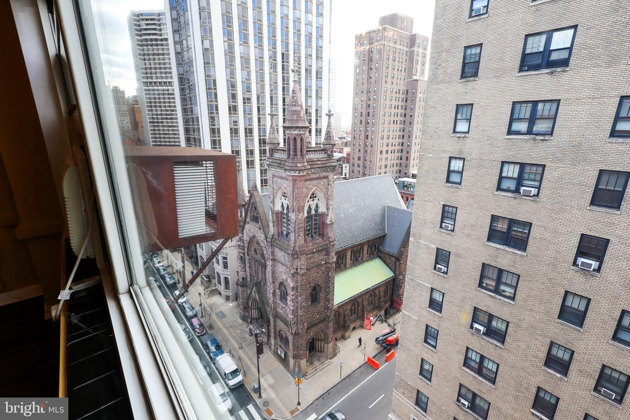 118 South 21st Street, Unit 1308 Philadelphia, PA 19103 - Photo 9 of 15