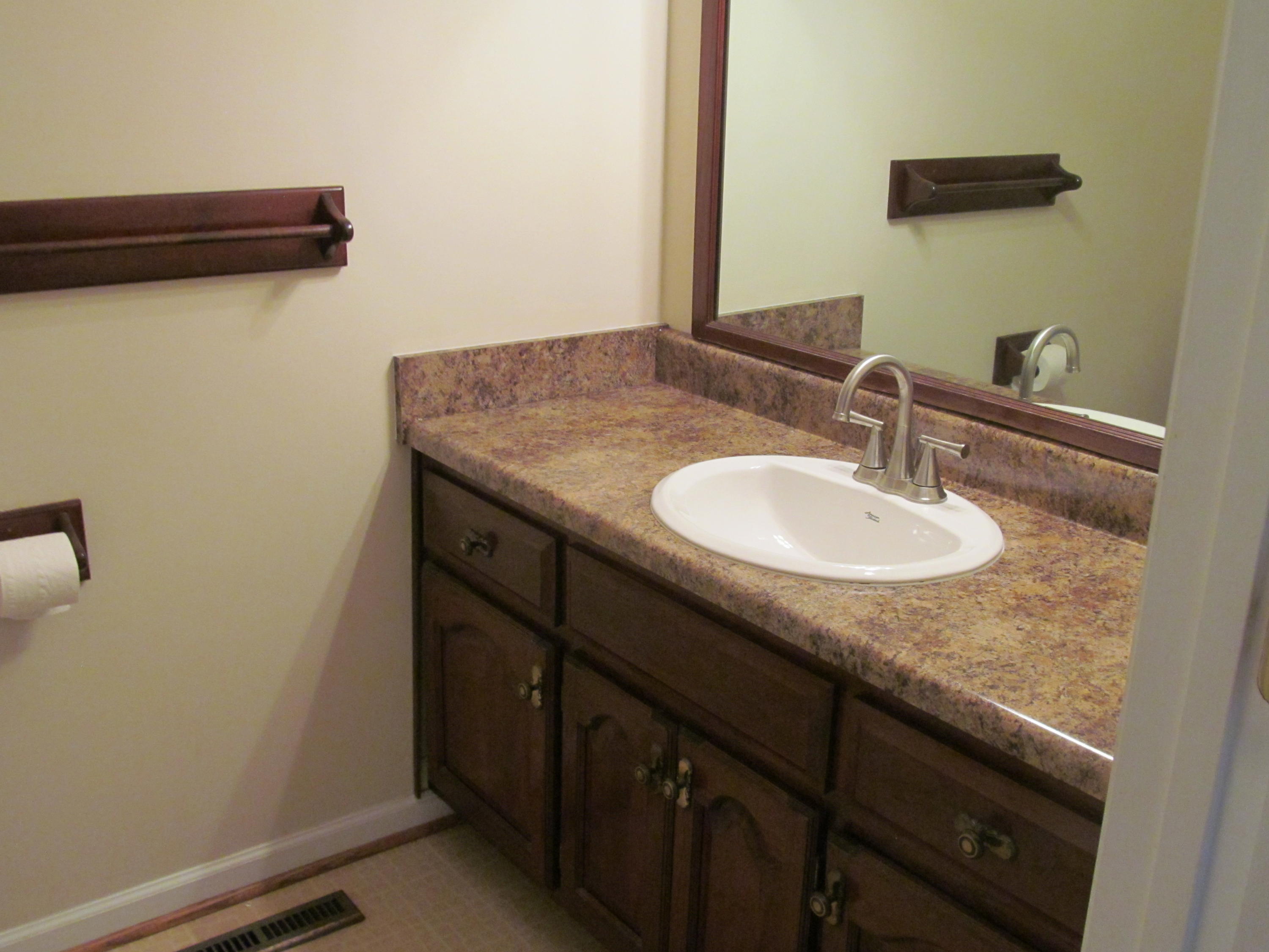 363 Shavers Farm Road Troutville, VA 24175 - Photo 15 of 46 IMG_4283