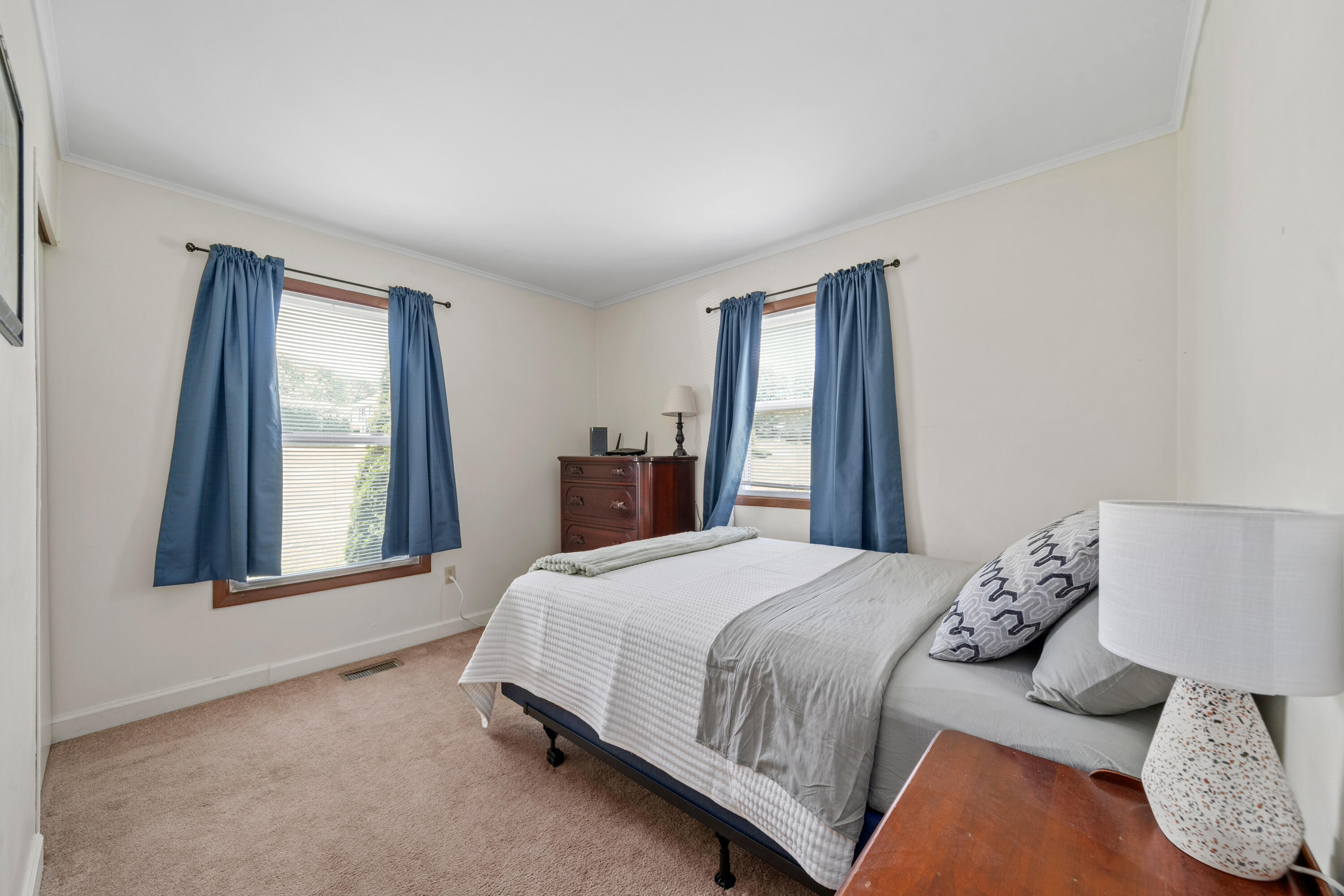 3268 Read Mountain Road Roanoke, VA 24019 - Photo 8 of 20 Bedroom