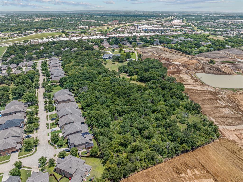 1963 Callender Road Mansfield, TX 76063 - Photo 11 of 19 a view of a yard with an umbrella
