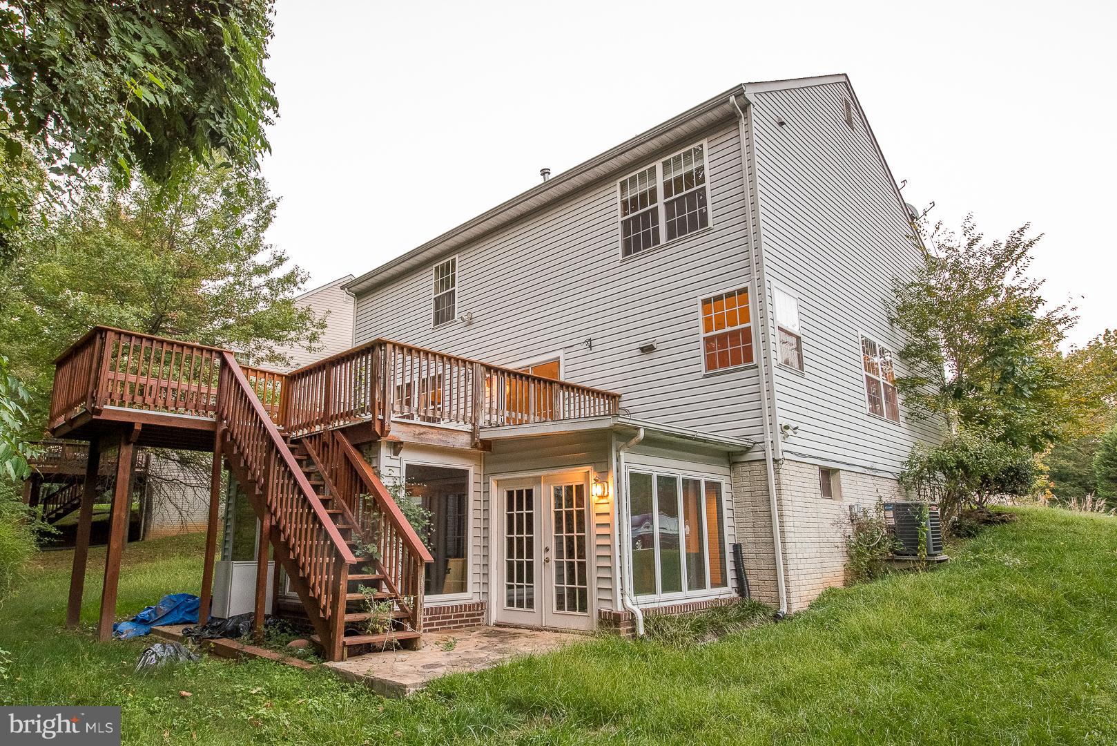 18806 Severn Road Gaithersburg, MD 20879 - Photo 27 of 30 Exterior (Rear)