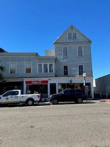 $2,550 | 473 King Street, Unit A, Charleston, SC 29403