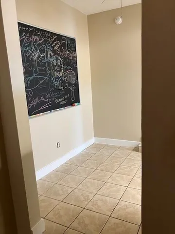 $2,550 | 473 King Street, Unit A, Charleston, SC 29403