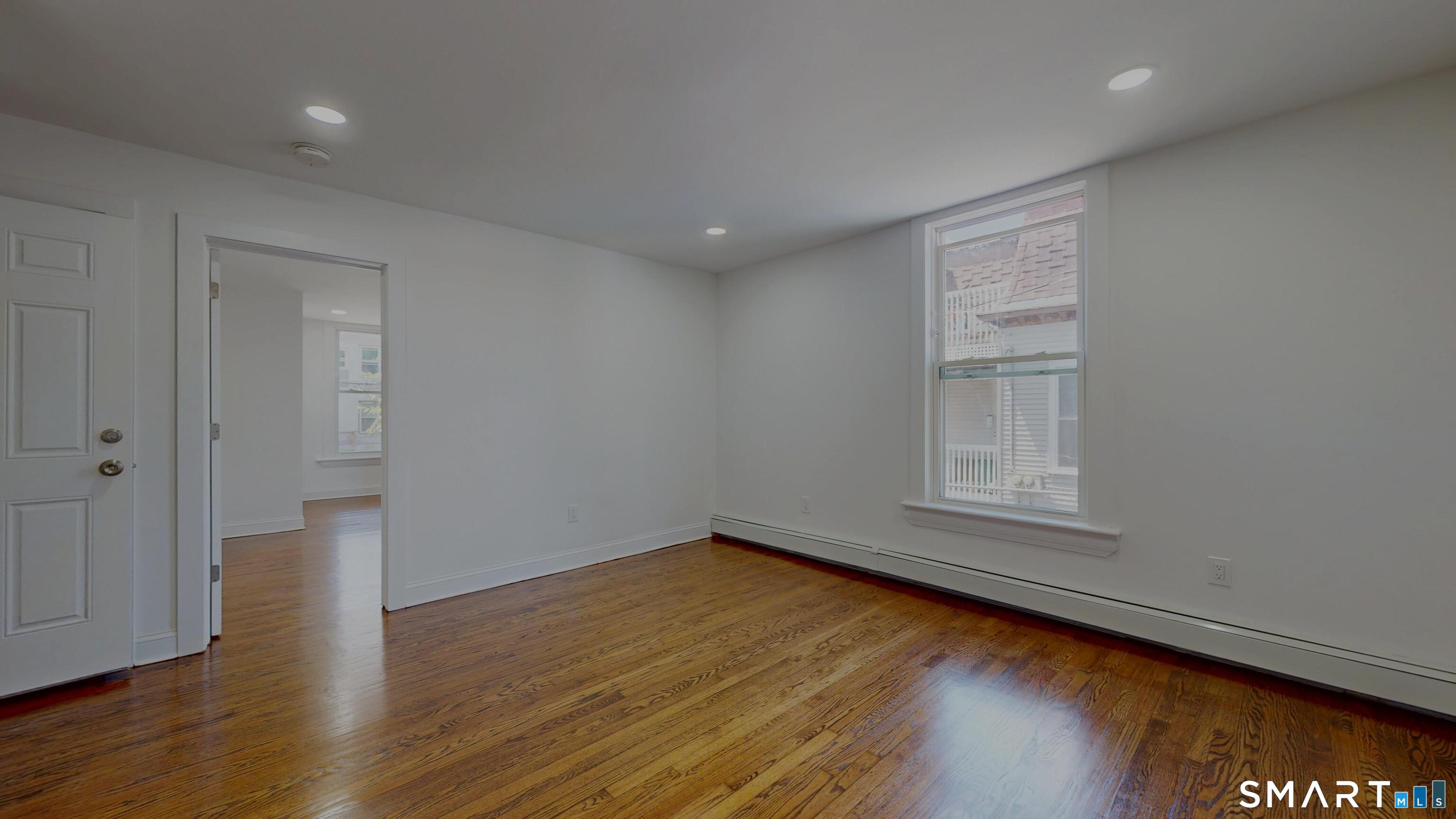 24 Bond Street Hartford, CT 06114 - Photo 17 of 24