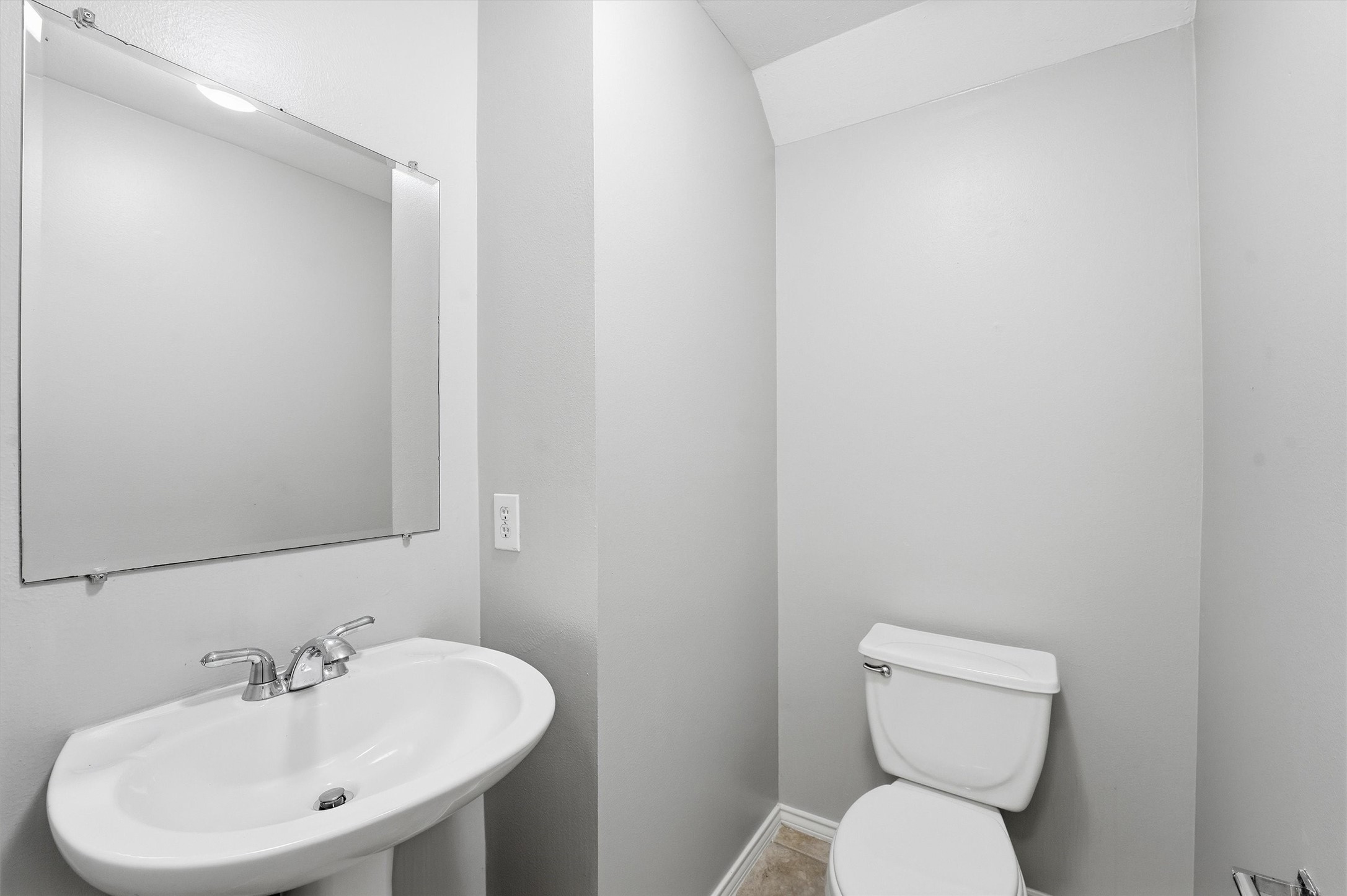 1507 Sutton Street Houston, TX 77006 - Photo 10 of 31 a bathroom with a toilet sink and mirror
