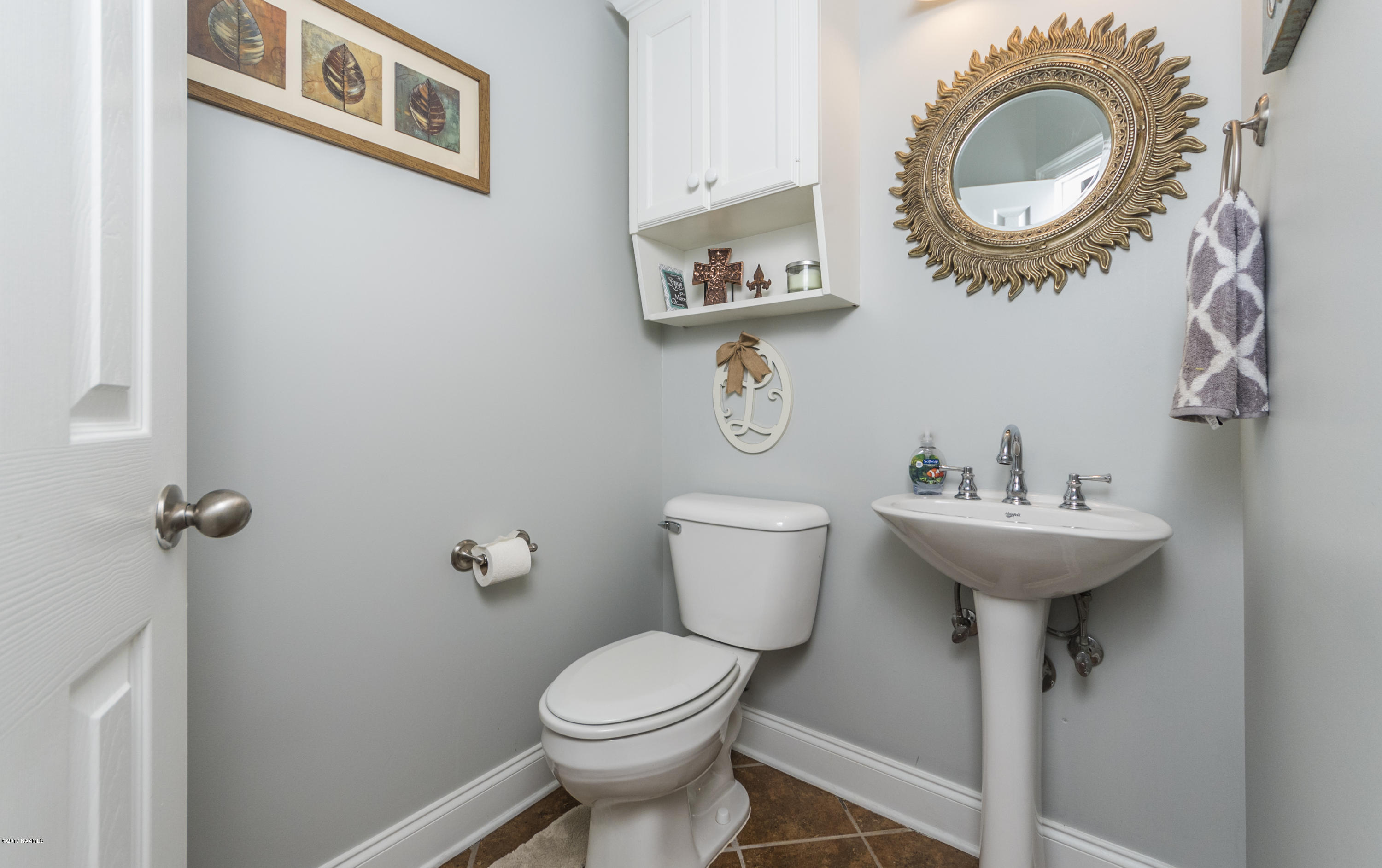 188 East Edith Road Lafayette, LA 70508 - Photo 18 of 33 Half Bath 1