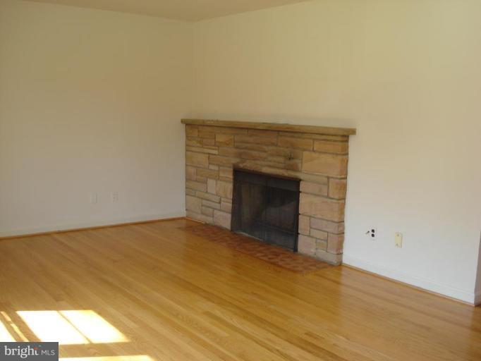6428 Sleepy Ridge Road Falls Church, VA 22042 - Photo 7 of 12 Living Room