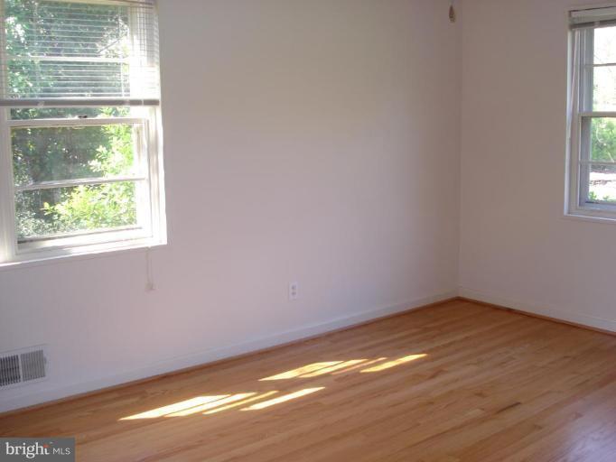 6428 Sleepy Ridge Road Falls Church, VA 22042 - Photo 9 of 12 Master Bedroom