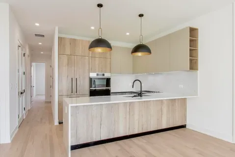 $650,000 | 2456 West Cortez Street, Unit 2E, Chicago, IL 60622