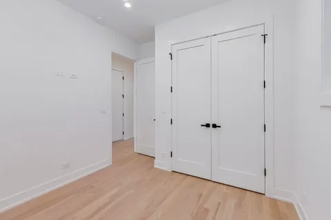 $650,000 | 2456 West Cortez Street, Unit 2E, Chicago, IL 60622