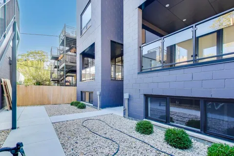 $650,000 | 2456 West Cortez Street, Unit 2E, Chicago, IL 60622