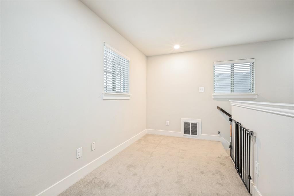 44 Kramer Lane Sanger, TX 76266 - Photo 16 of 27 Gallery Image 16