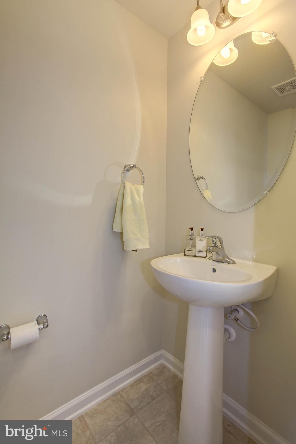 17128 Gibson Mill Road, Unit 22 Dumfries, VA 22026 - Photo 23 of 24