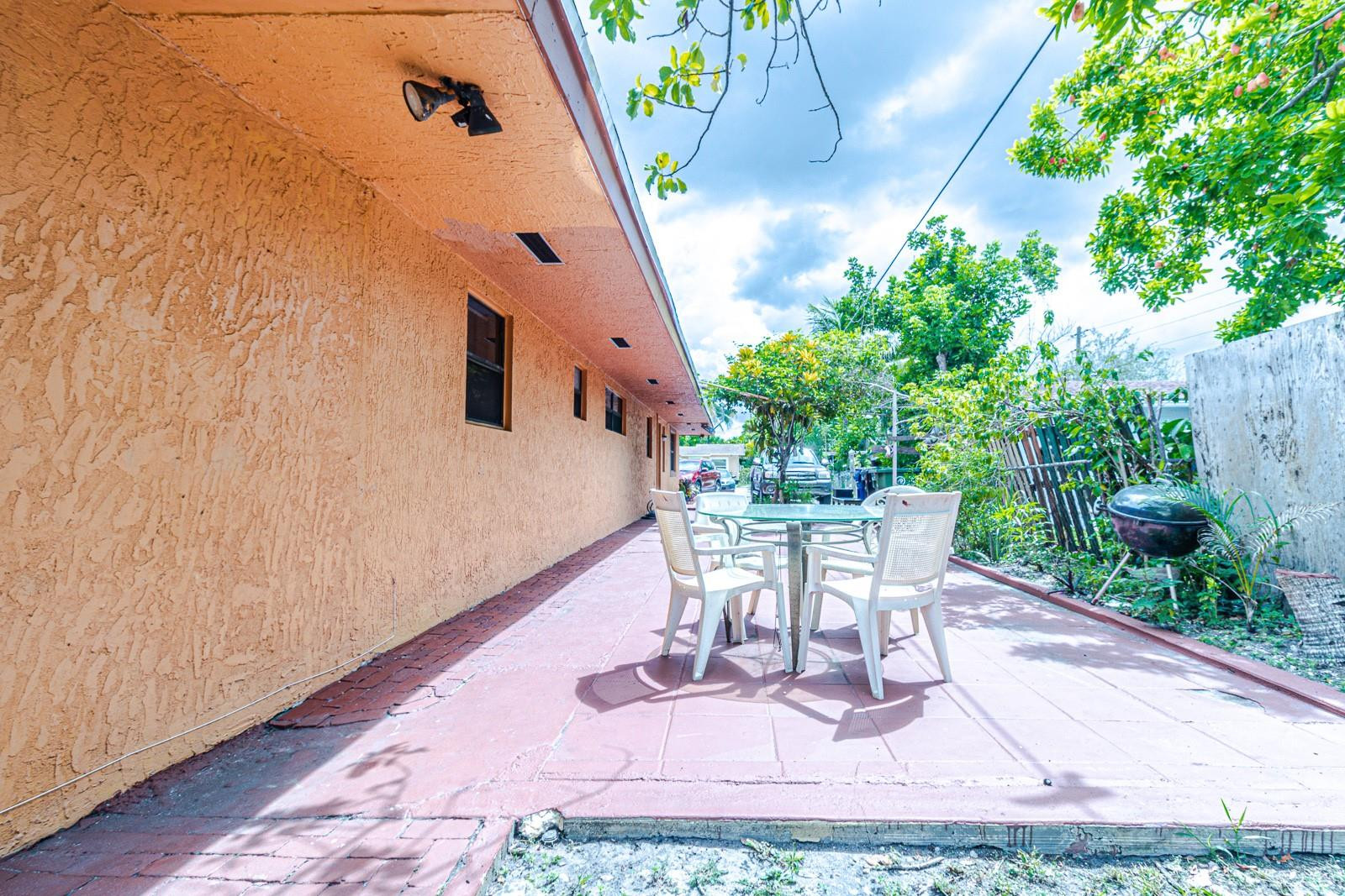 661 Southwest 28th Way Fort Lauderdale, FL 33312 - Photo 19 of 20 Photo 19