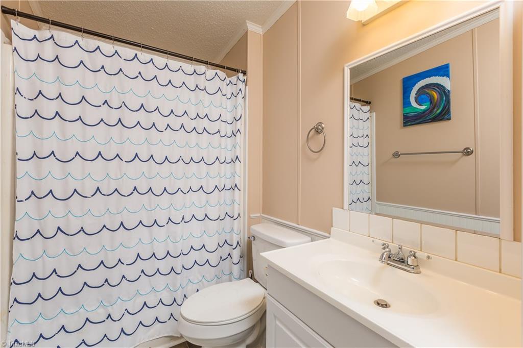 699 Rock Springs Road Harmony, NC 28634 - Photo 16 of 20 Gallery Image 16