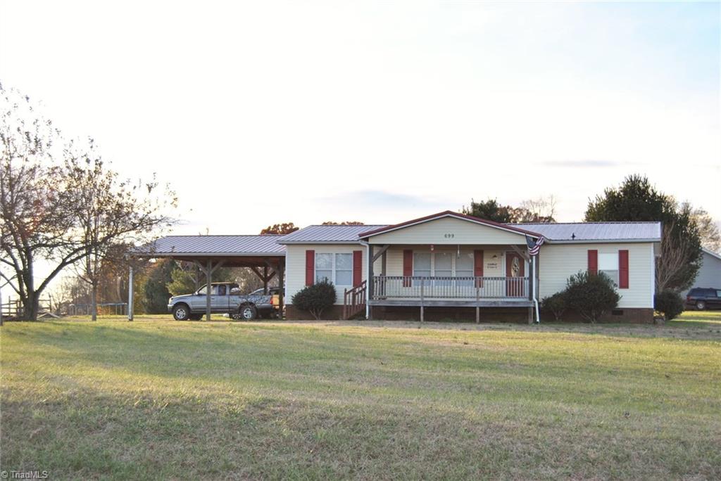 699 Rock Springs Road Harmony, NC 28634 - Photo 4 of 20 Gallery Image 4