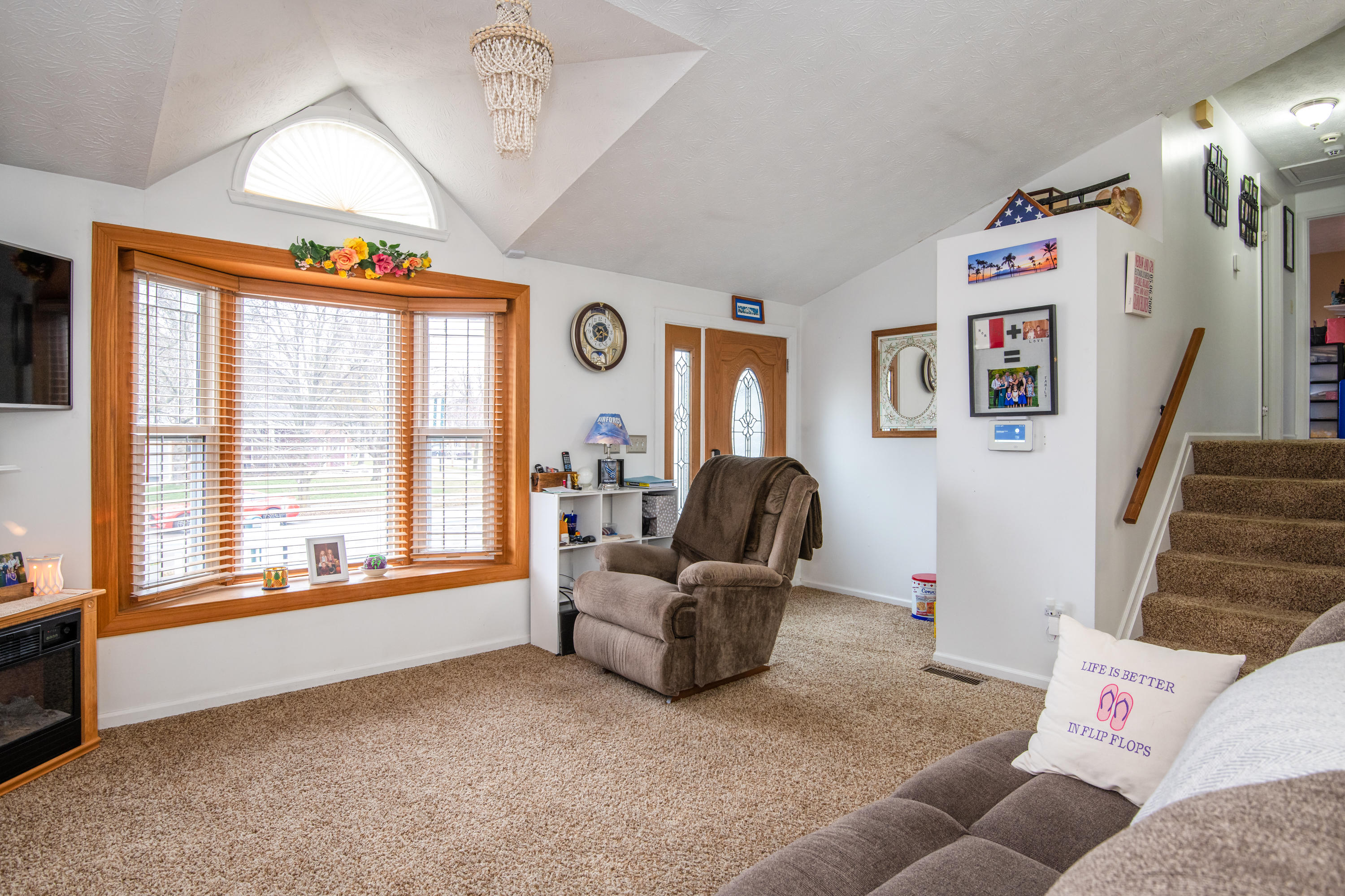 6414 Gander Road East Dayton, OH 45424 - Photo 4 of 38 Gallery Image 4