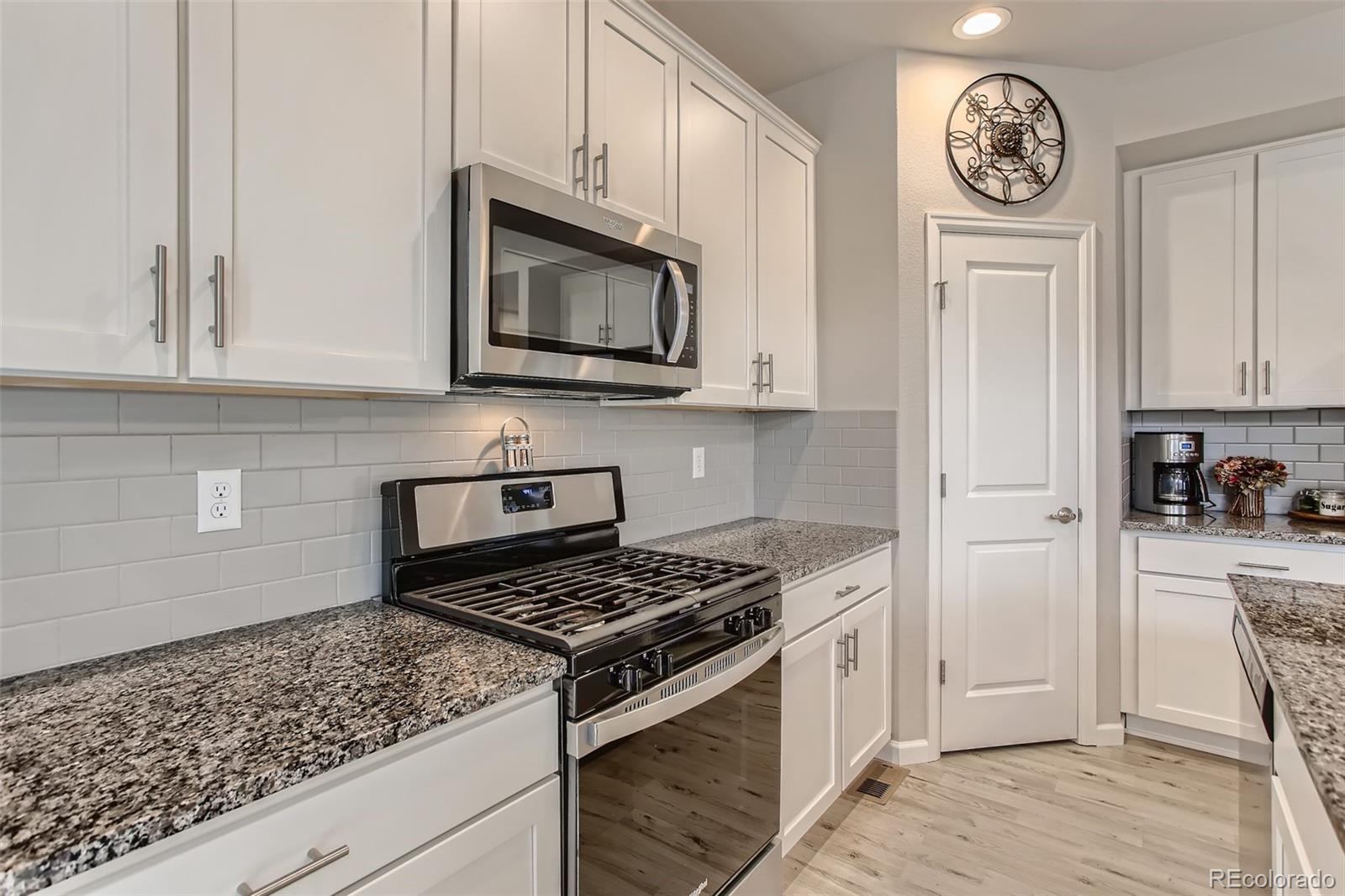 567 Ranchhand Drive Berthoud, CO 80513 - Photo 11 of 31 Gallery Image 11