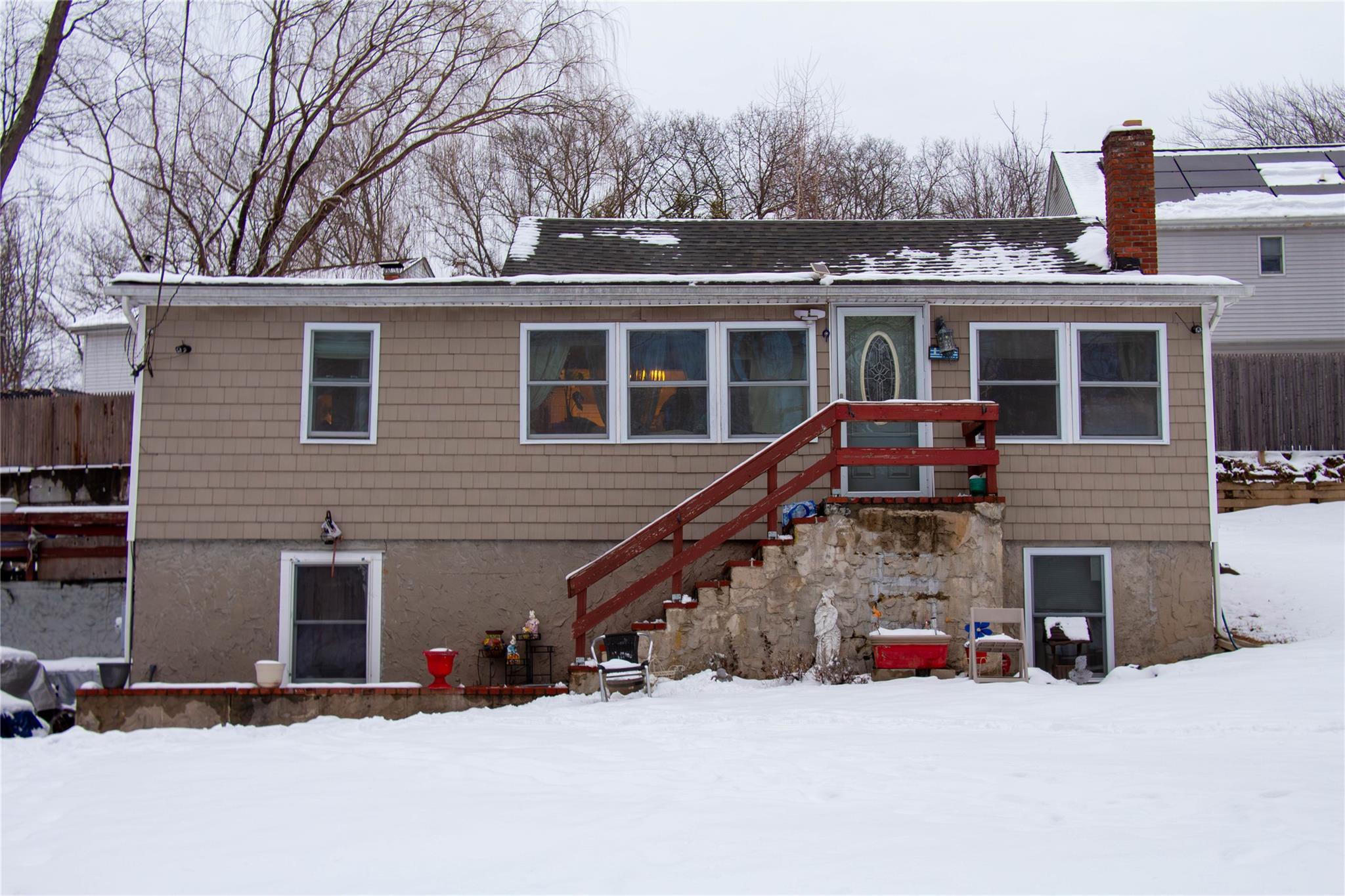 a view of a house with a patio