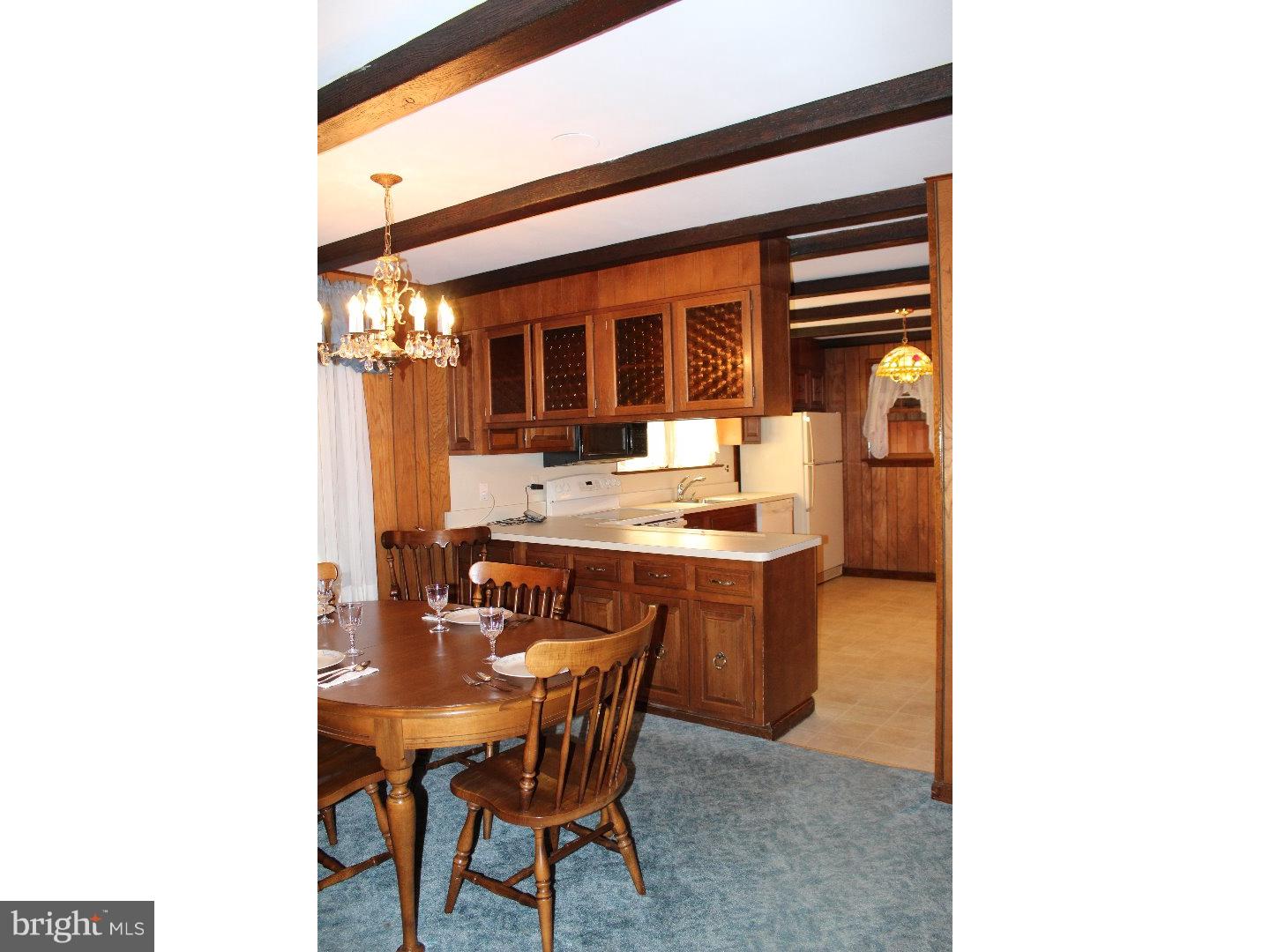 506 Cleveland Avenue Riverside, NJ 08075 - Photo 8 of 15 Dining Room