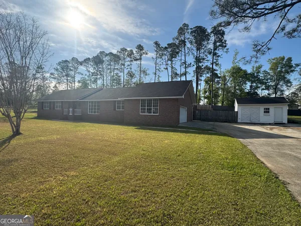 $399,000 | 805 Mitchell Drive, Vidalia, GA 30474