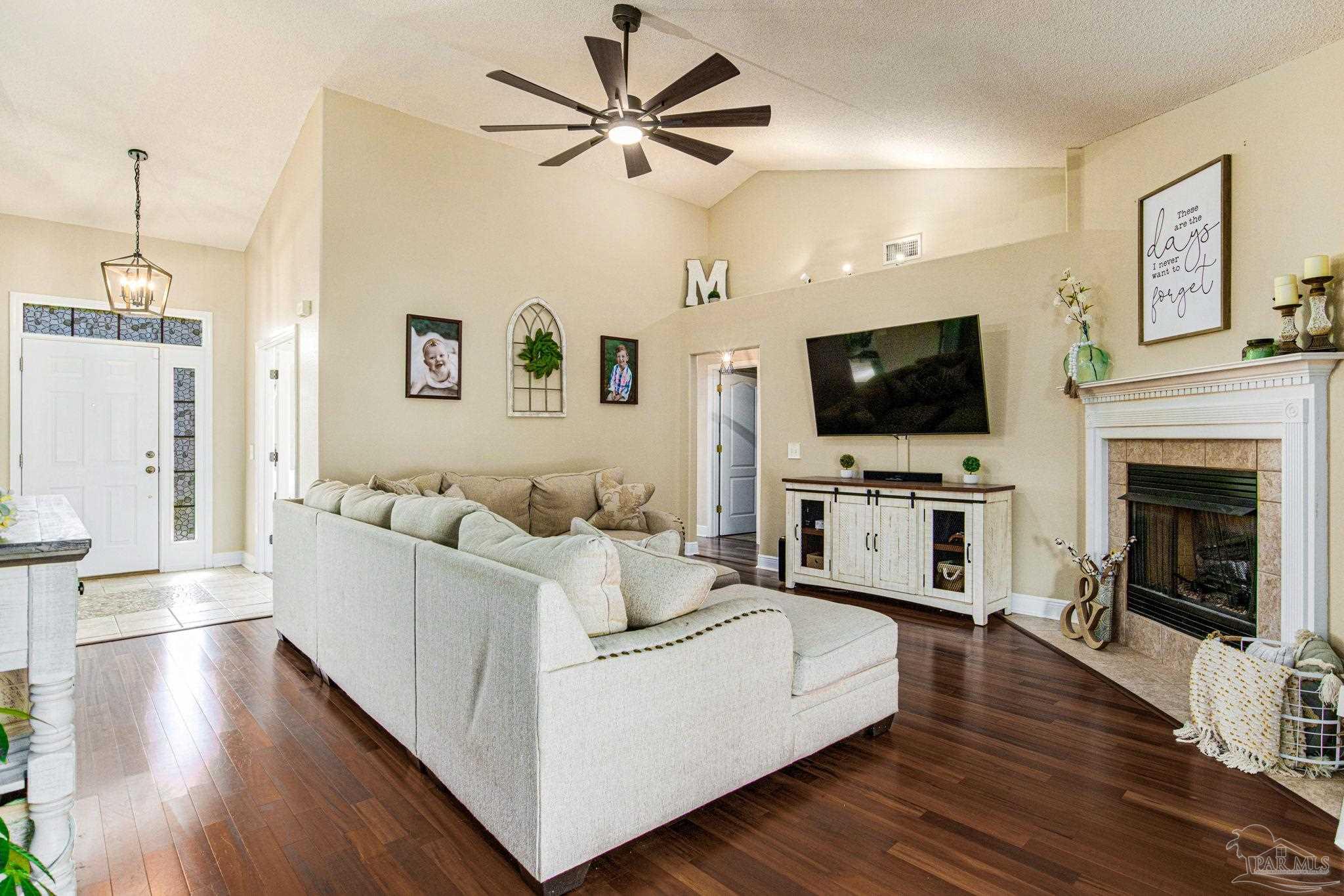 7472 Farmers Road Pensacola, FL 32526 - Photo 12 of 43 Gallery Image 12