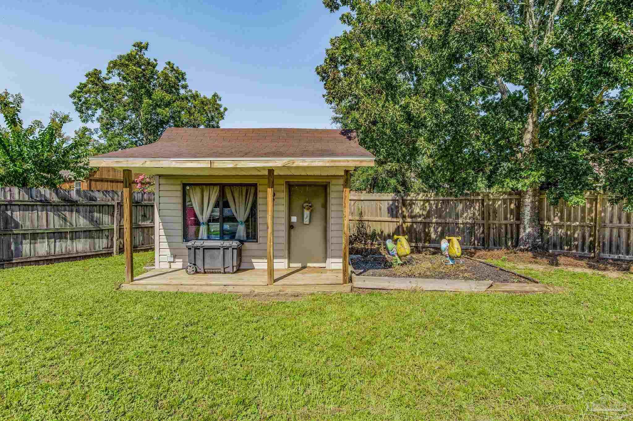 7472 Farmers Road Pensacola, FL 32526 - Photo 38 of 43 Gallery Image 38