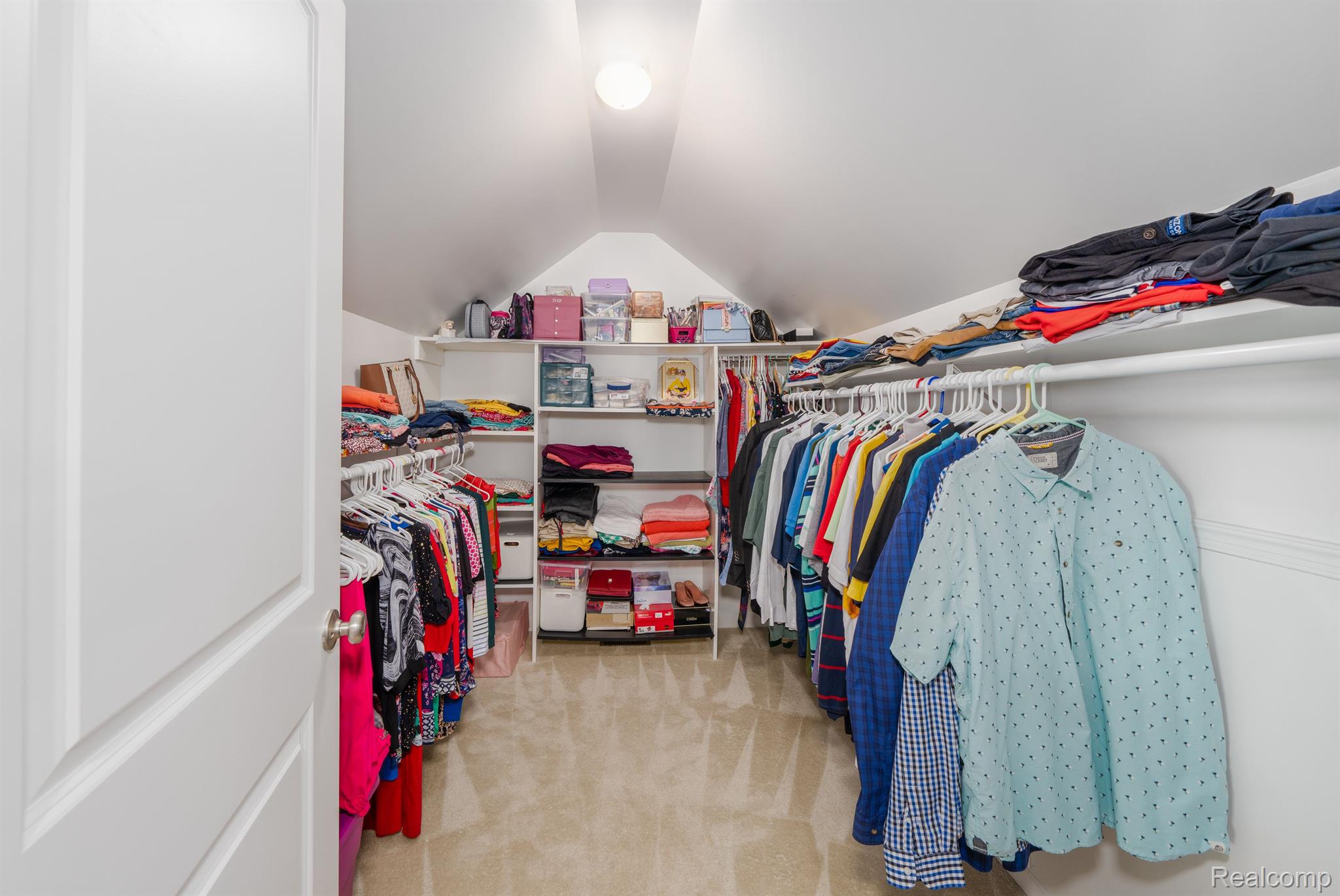 50918 Scarborough Road Canton, MI 48188 - Photo 18 of 35 Walk in closet