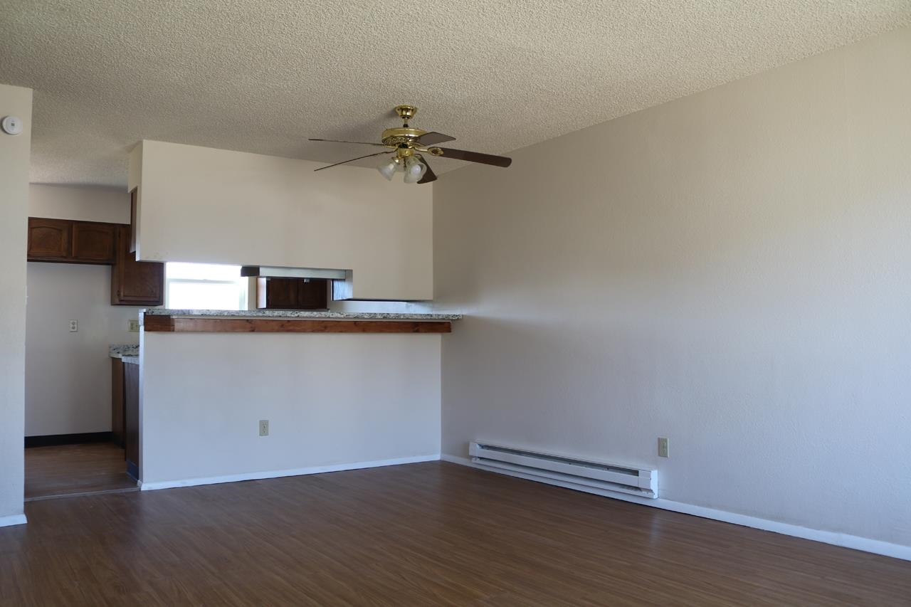 156 Simpson Avenue Evanston, WY 82930 - Photo 4 of 30