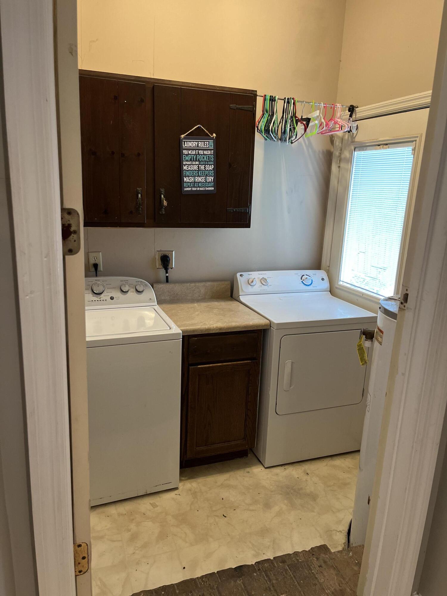 224 Trinity Place Ladson, SC 29456 - Photo 23 of 27 Laundry