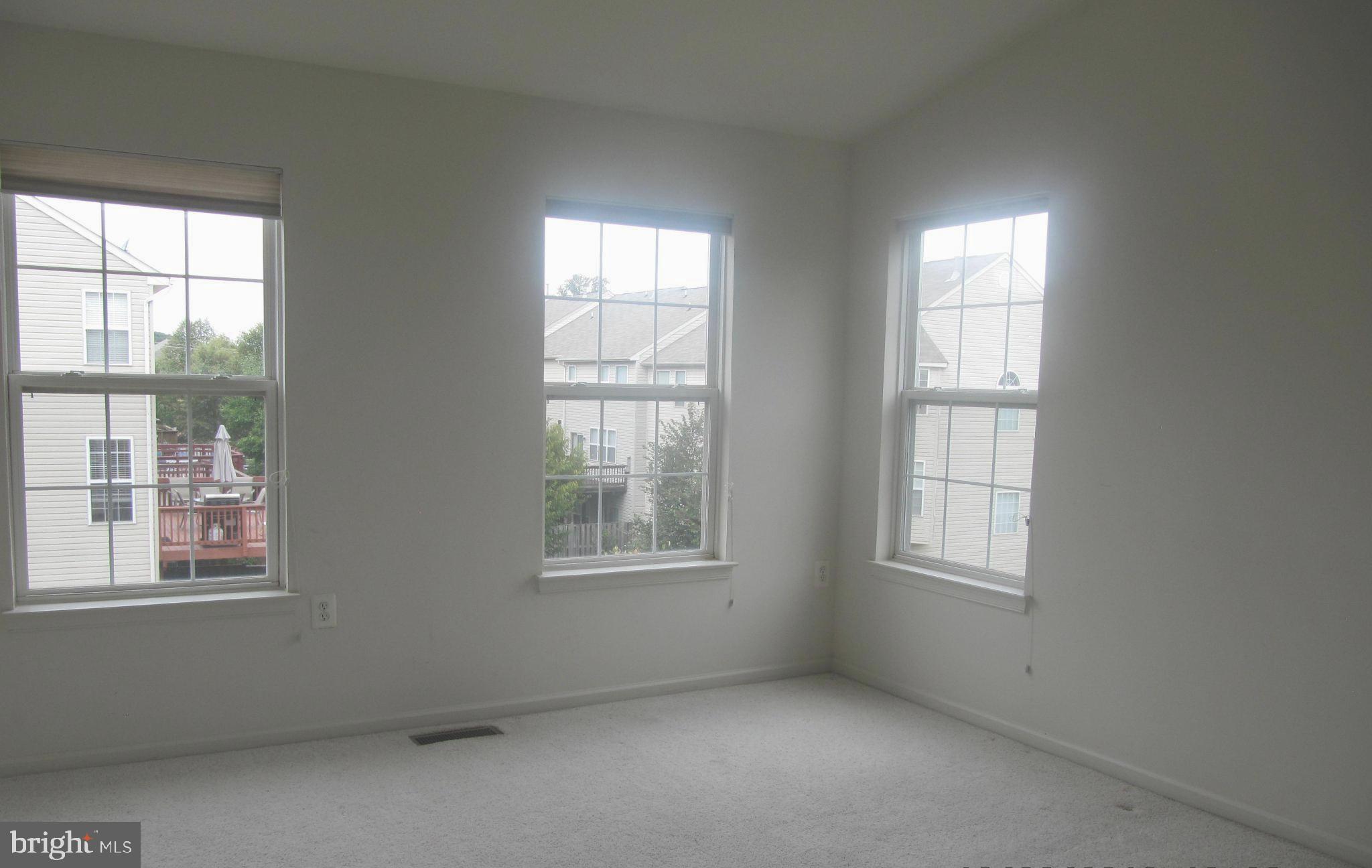 21474 Tamarack Ridge Square Sterling, VA 20164 - Photo 15 of 23 Bedroom (Primary)