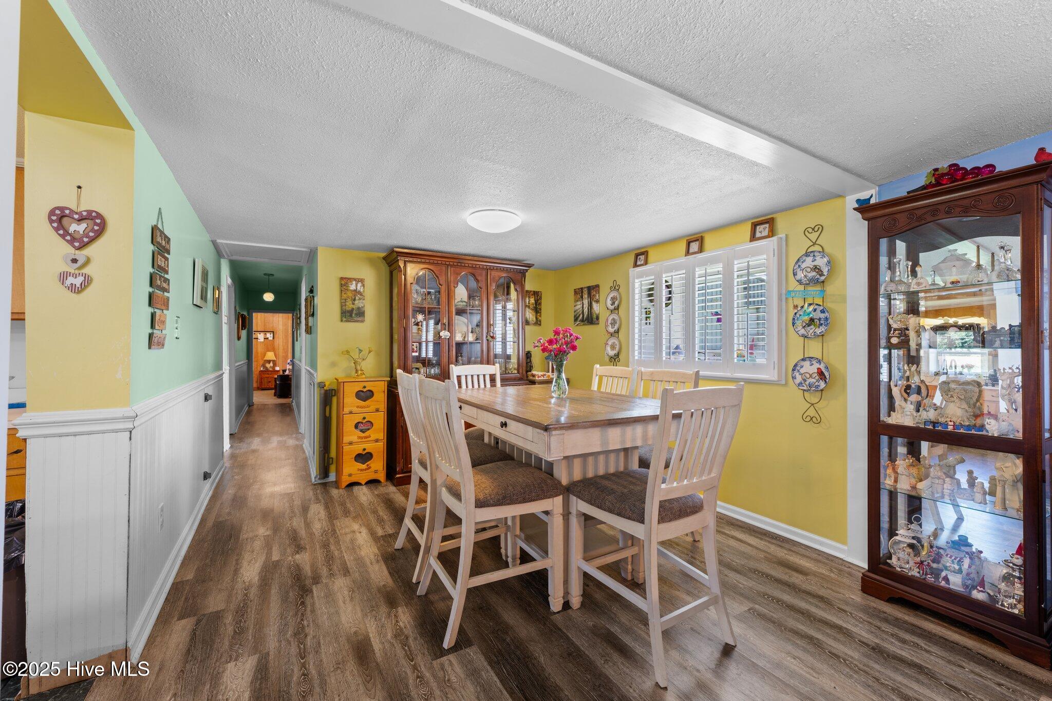 1831 Clarks Road New Bern, NC 28562 - Photo 25 of 82 dining room