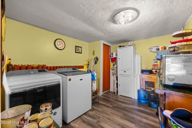 $950,000 | 1831 Clarks Road, New Bern, NC 28562