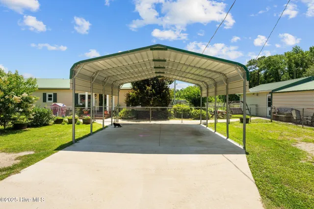 $950,000 | 1831 Clarks Road, New Bern, NC 28562