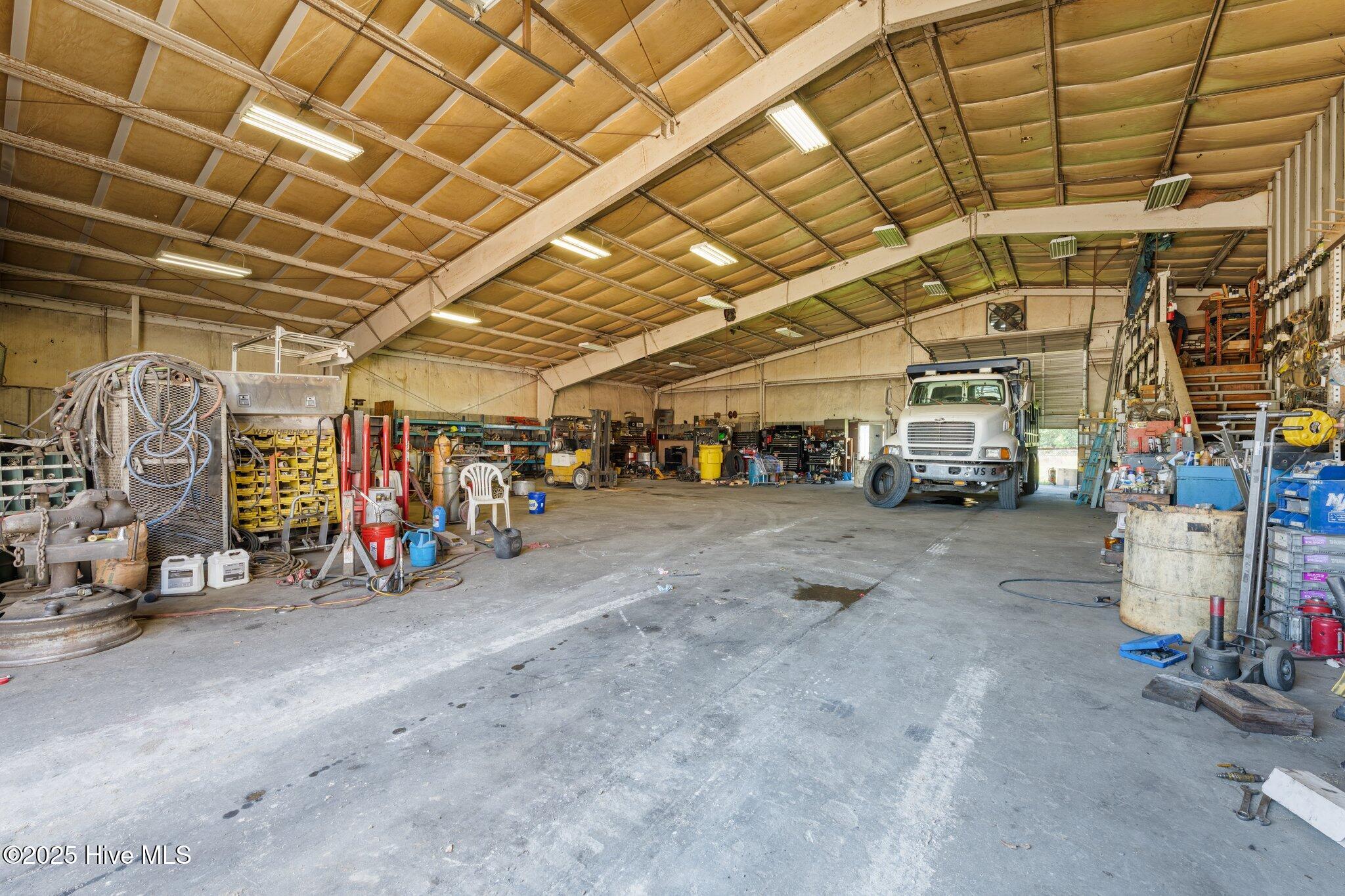 1831 Clarks Road New Bern, NC 28562 - Photo 61 of 82 second area of shop