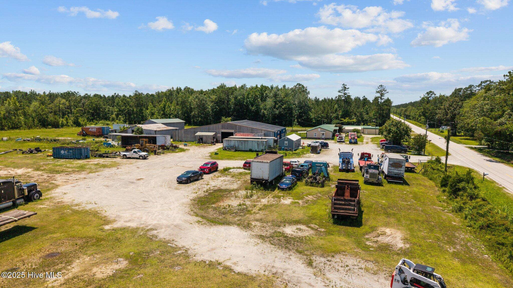 1831 Clarks Road New Bern, NC 28562 - Photo 76 of 82 gravel parking