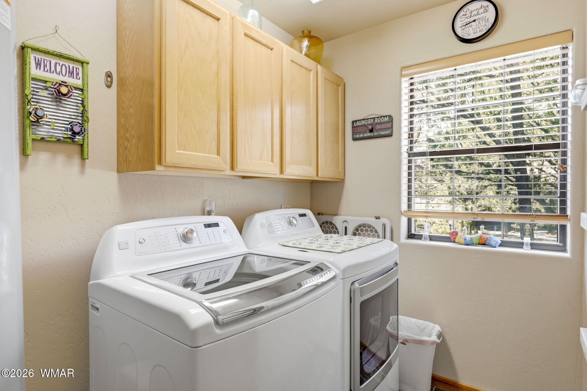 2337 Puma Circle Overgaard, AZ 85933 - Photo 28 of 35 a utility room with dryer and washer