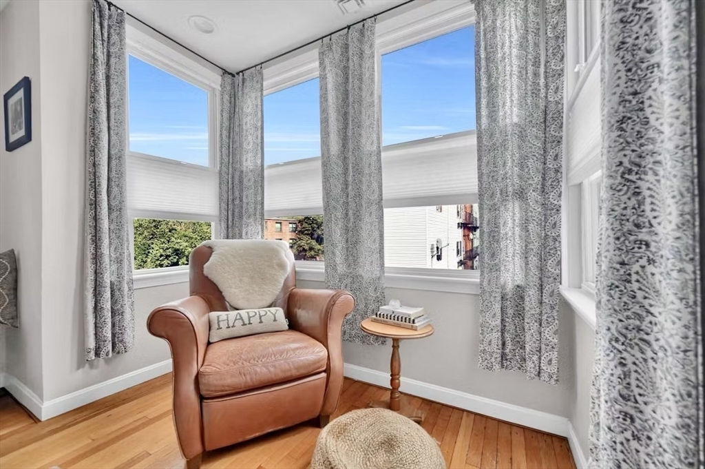 28 Monument Street, Unit 2 Boston, MA 02129 - Photo 6 of 15