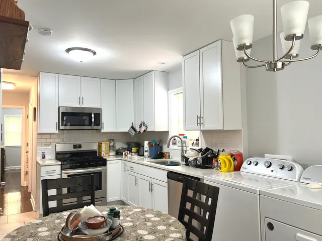 $329,900 | 1023 Rice Avenue, Bellwood, IL 60104