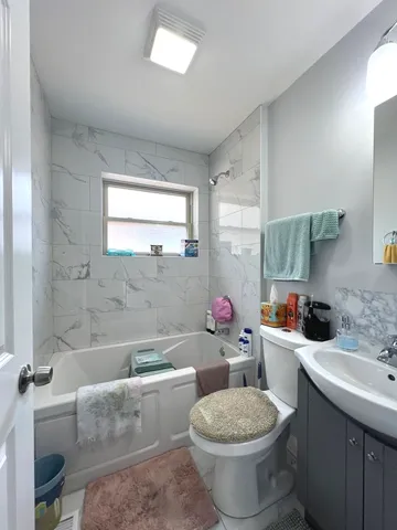 $329,900 | 1023 Rice Avenue, Bellwood, IL 60104